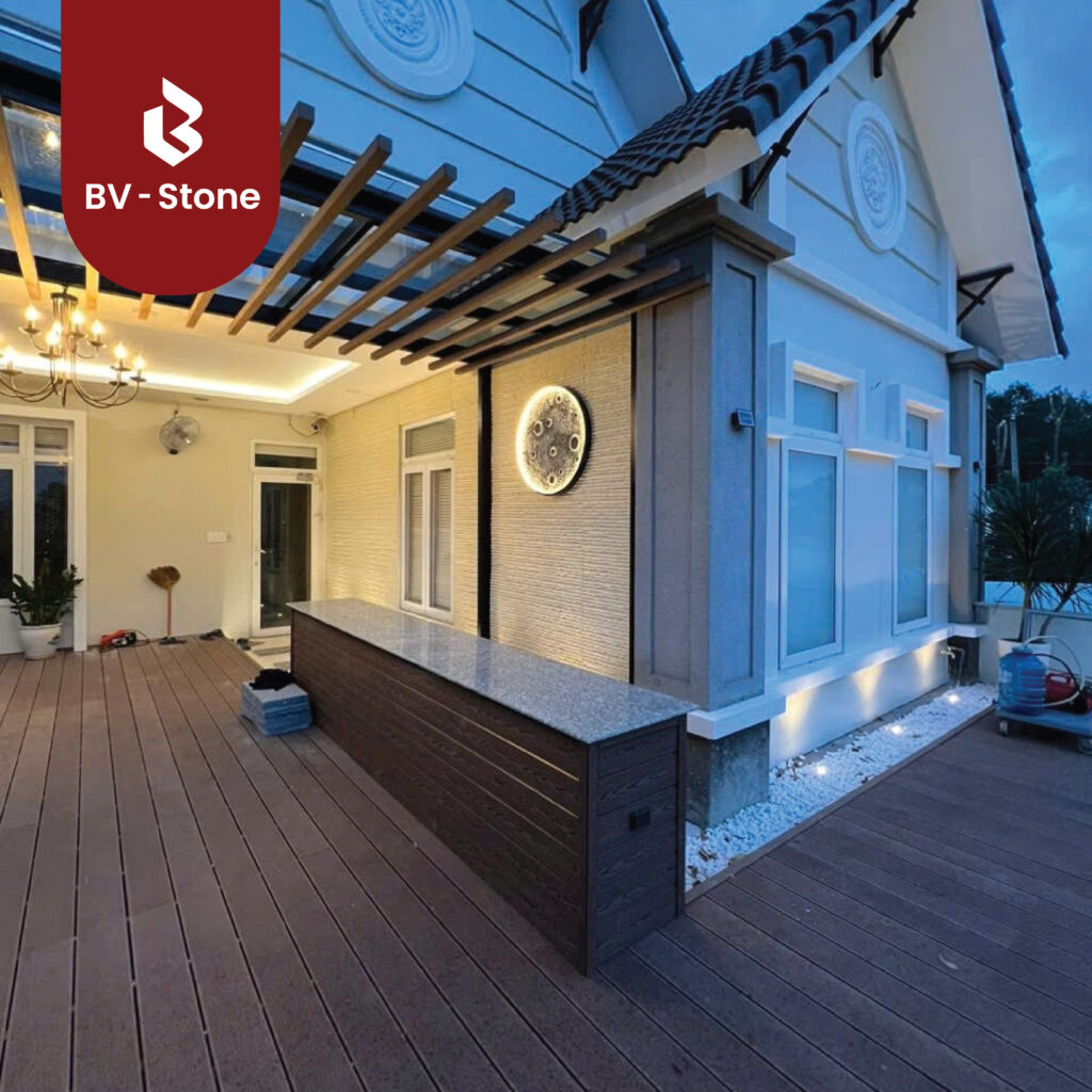 Tấm ốp PU giả đá – Giải pháp tránh tường ẩm mốc, bong tróc